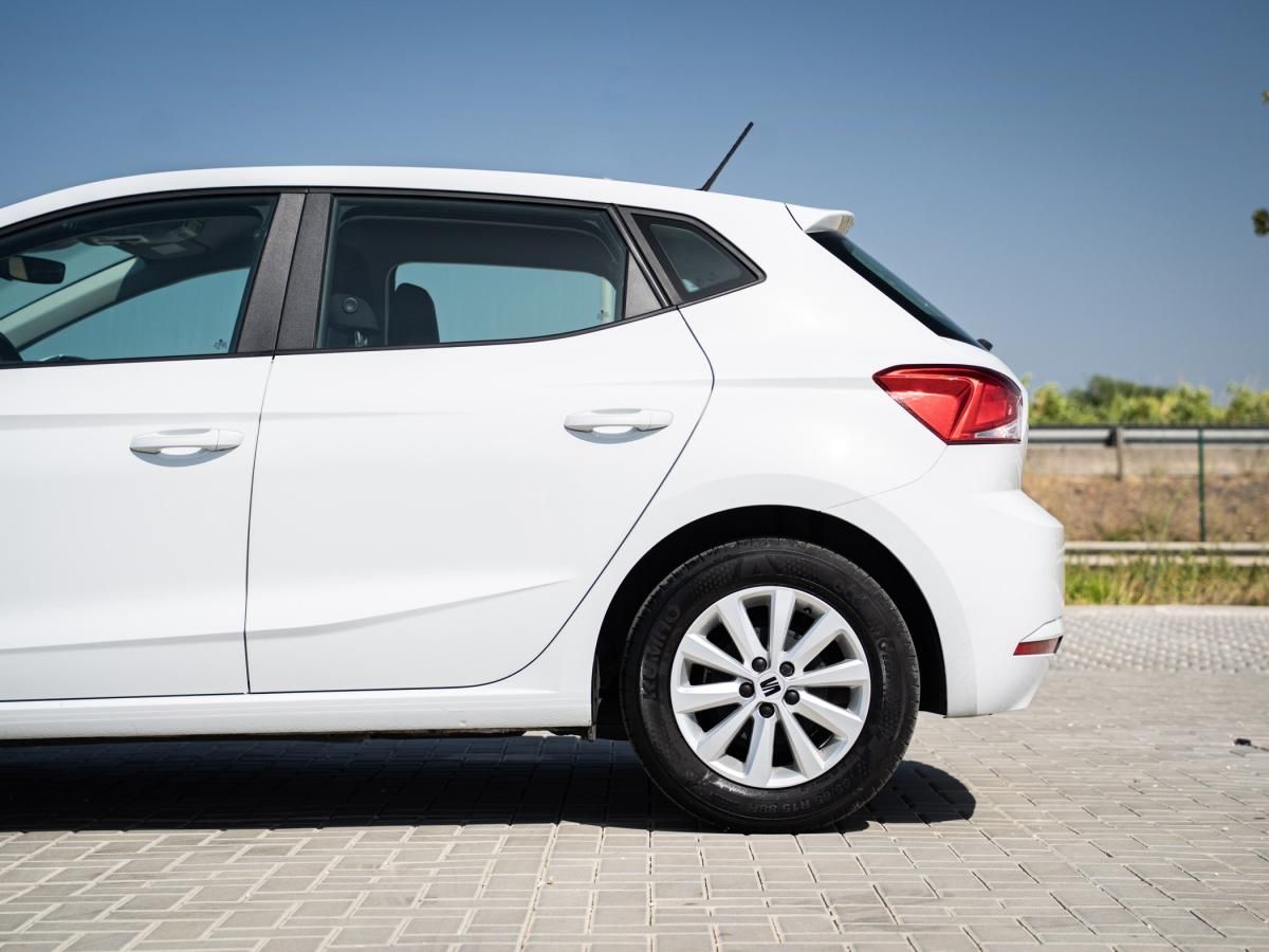 seat-ibiza-2023-gasolina-999cc