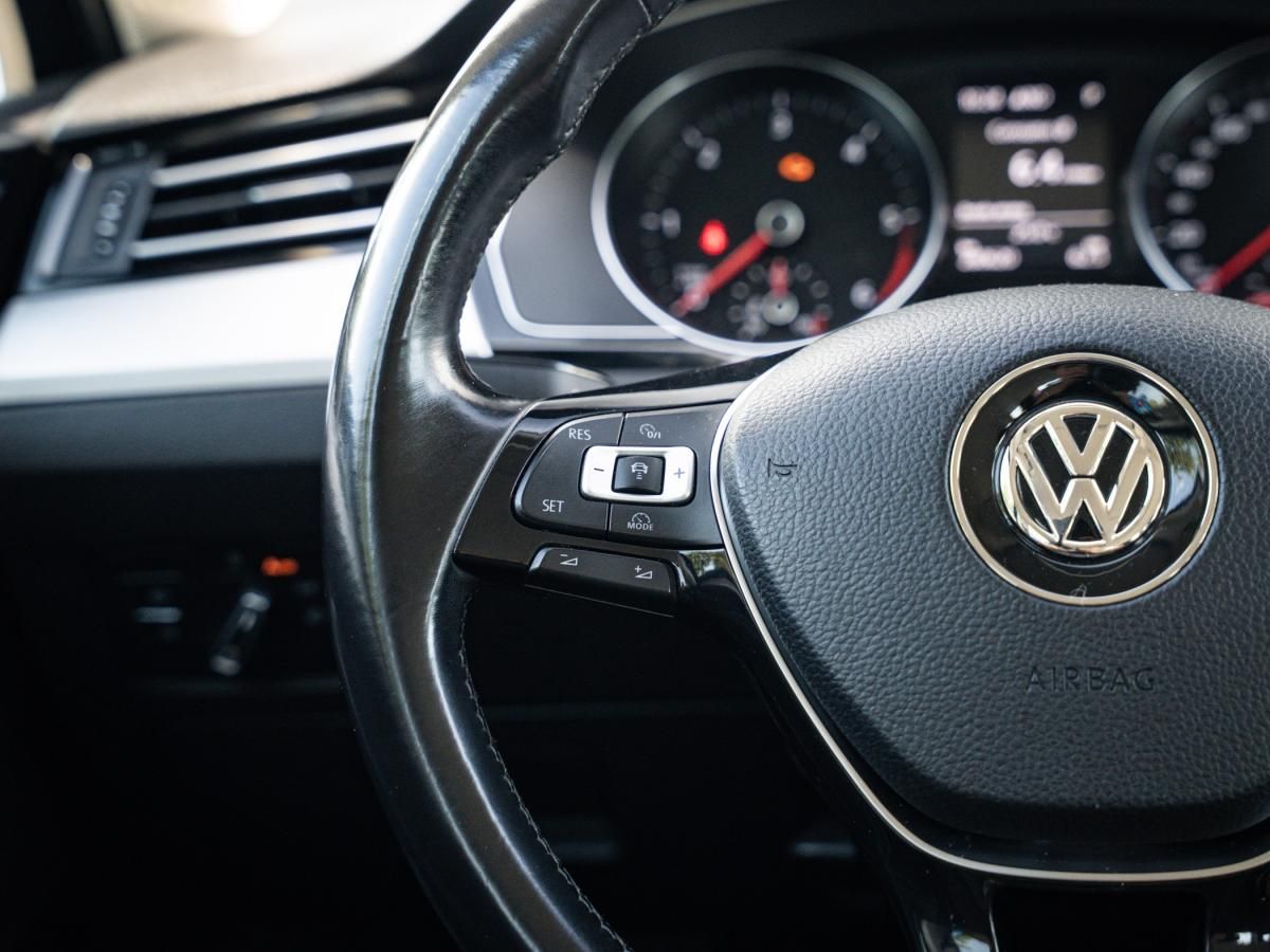 volkswagen-passat-variant-2017-diesel-1968cc