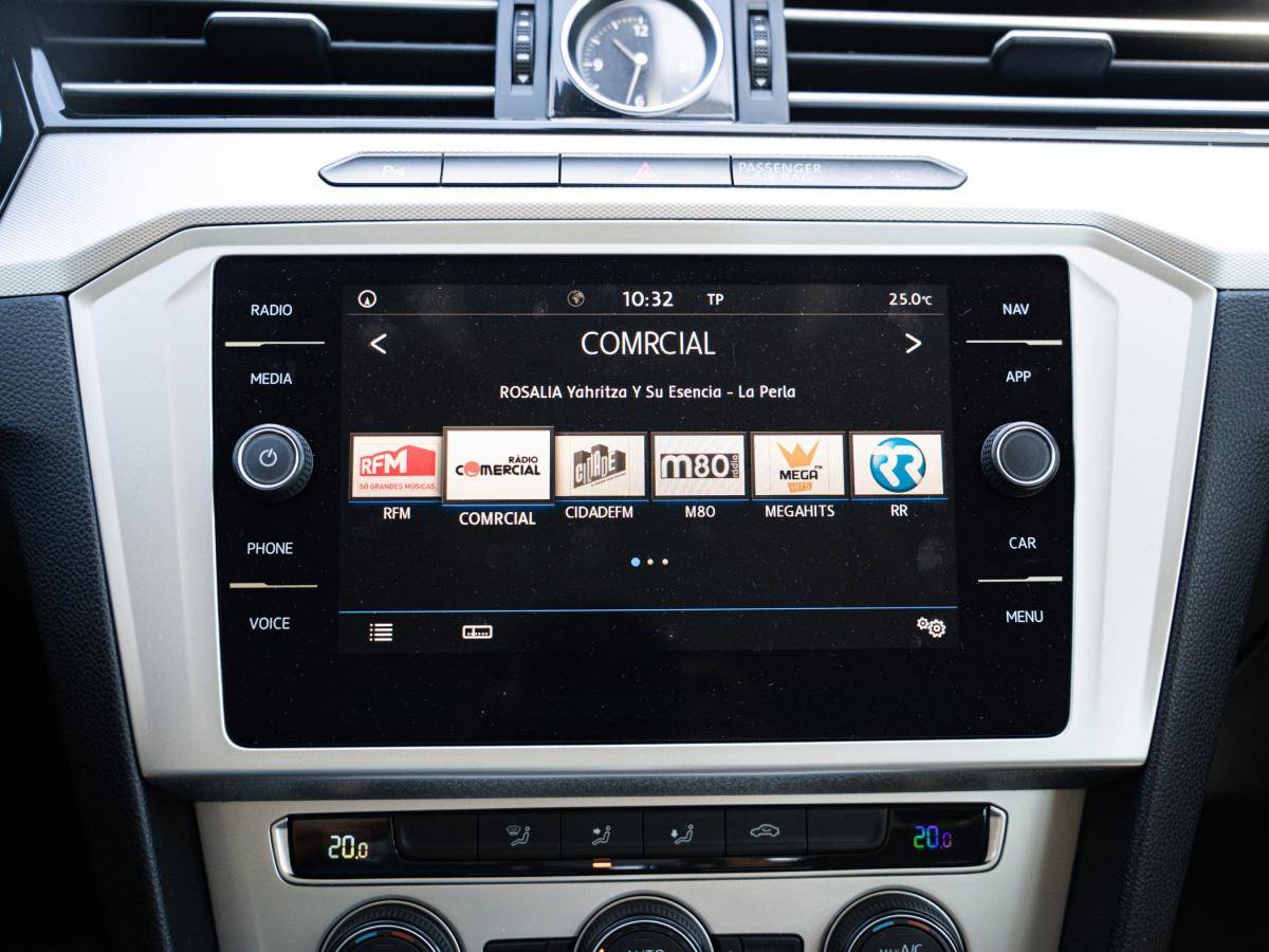 volkswagen-passat-variant-2017-diesel-1968cc