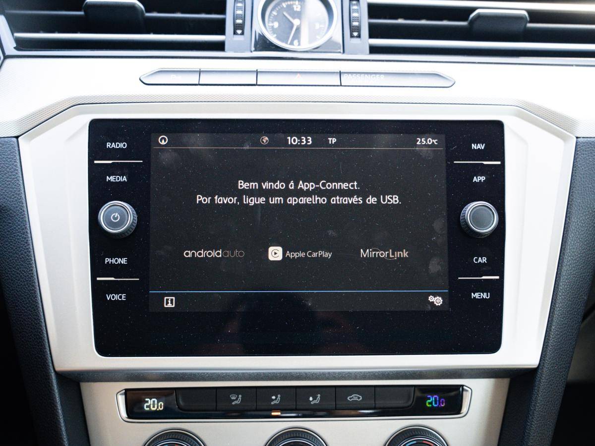 volkswagen-passat-variant-2017-diesel-1968cc