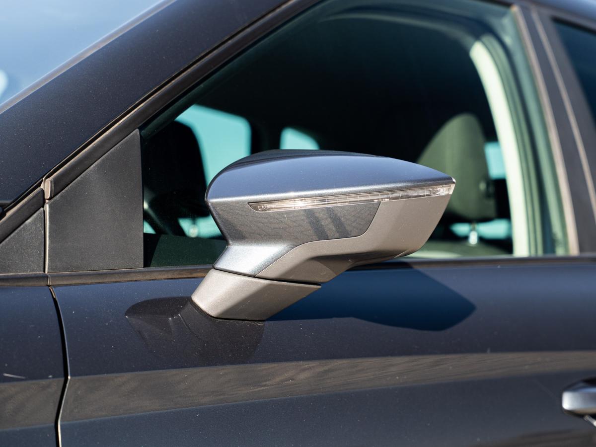 seat-arona-2021-gasolina-999cc