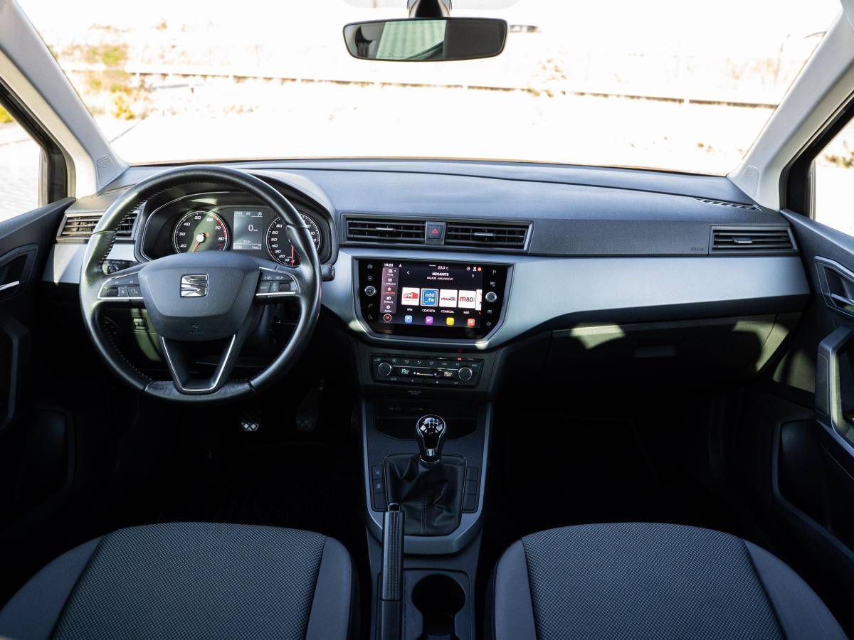 seat-arona-2021-gasolina-999cc