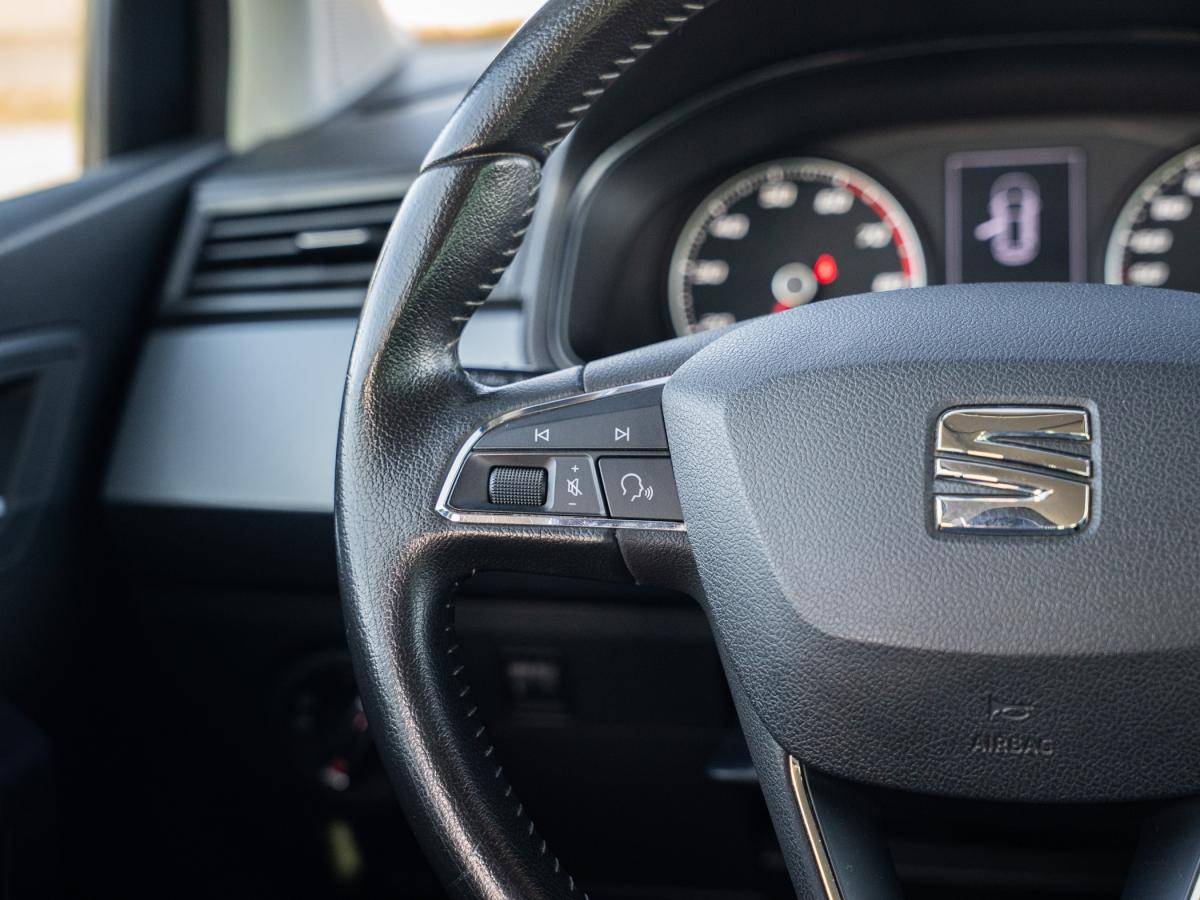 seat-arona-2021-gasolina-999cc
