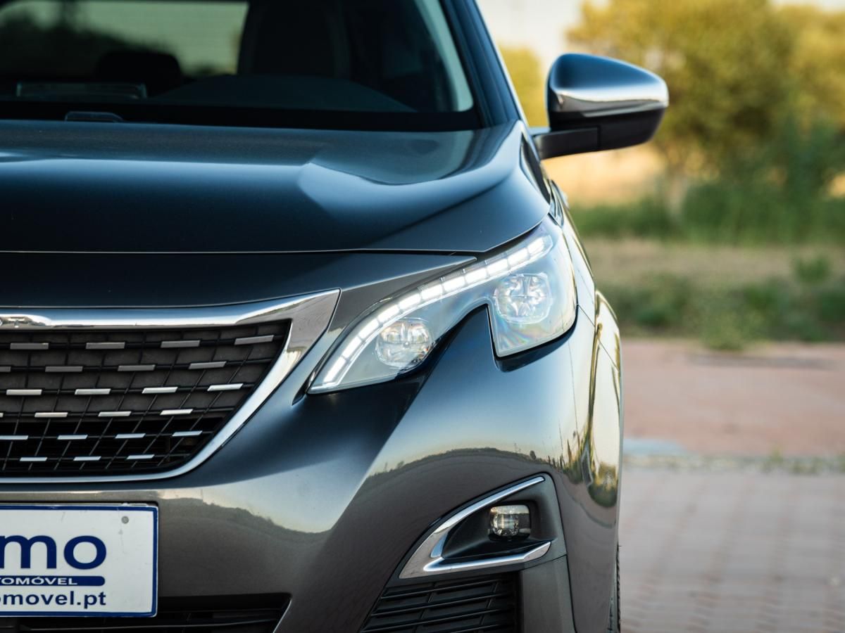 peugeot-5008-2019-diesel-1499cc
