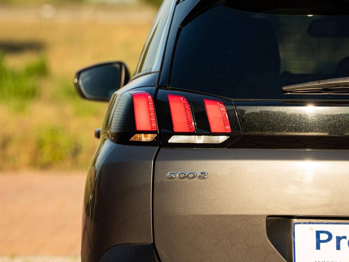 peugeot-5008-2019-diesel-1499cc
