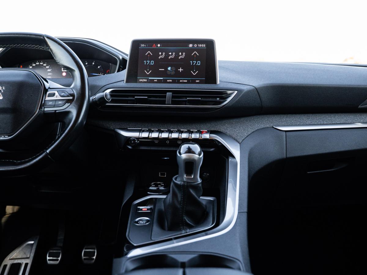 peugeot-5008-2019-diesel-1499cc