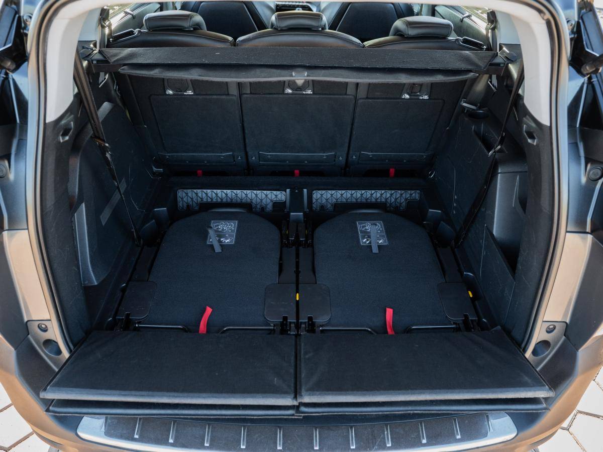peugeot-5008-2019-diesel-1499cc