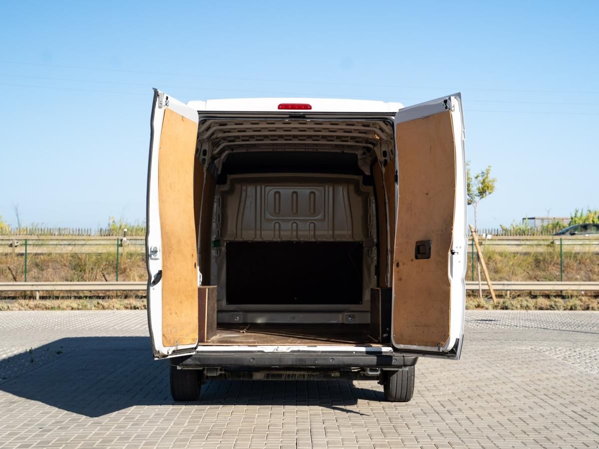 peugeot-boxer-2022-diesel-2179cc