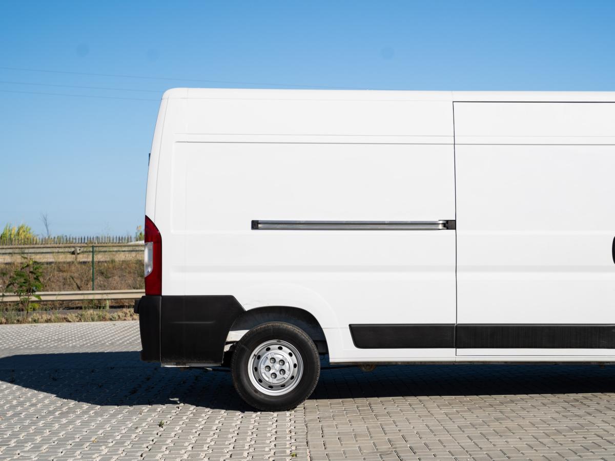 peugeot-boxer-2022-diesel-2179cc