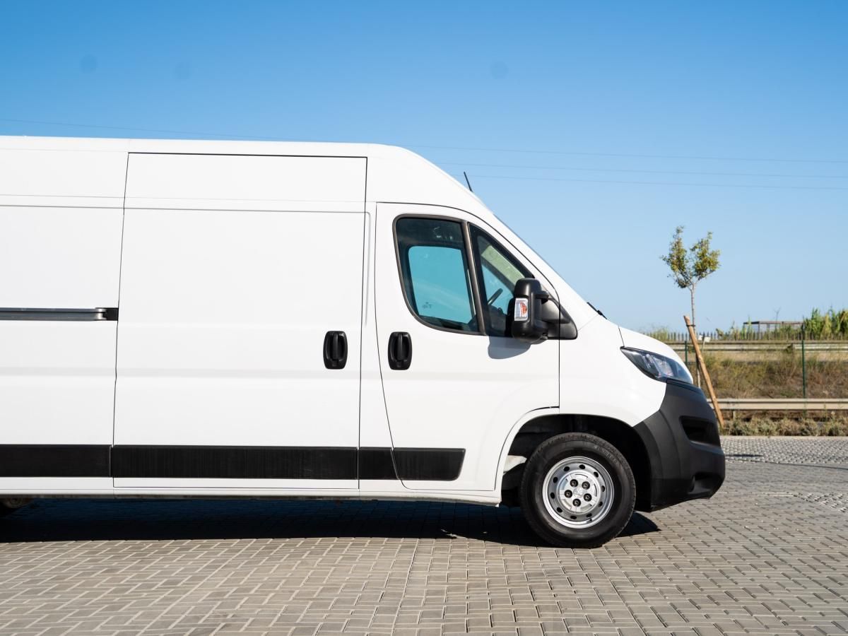 peugeot-boxer-2022-diesel-2179cc