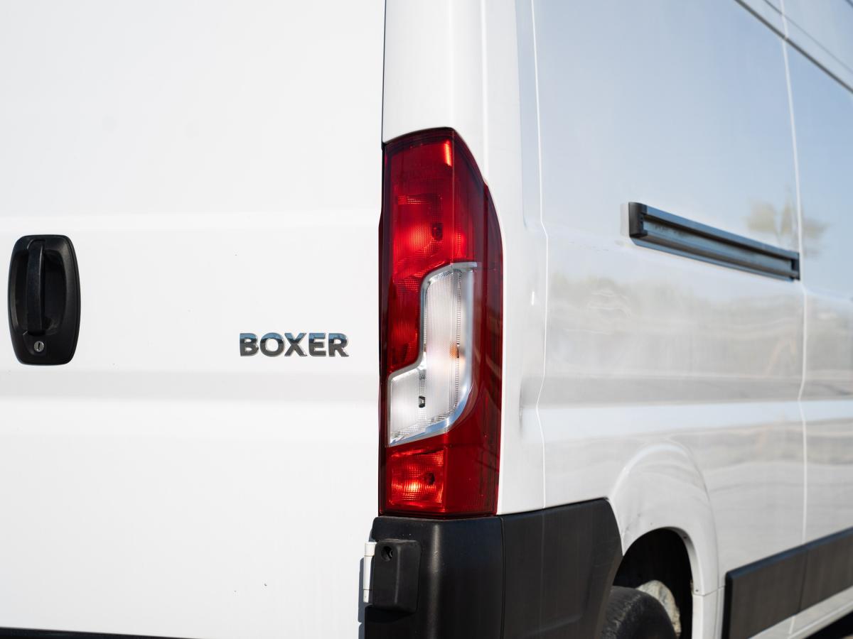peugeot-boxer-2022-diesel-2179cc