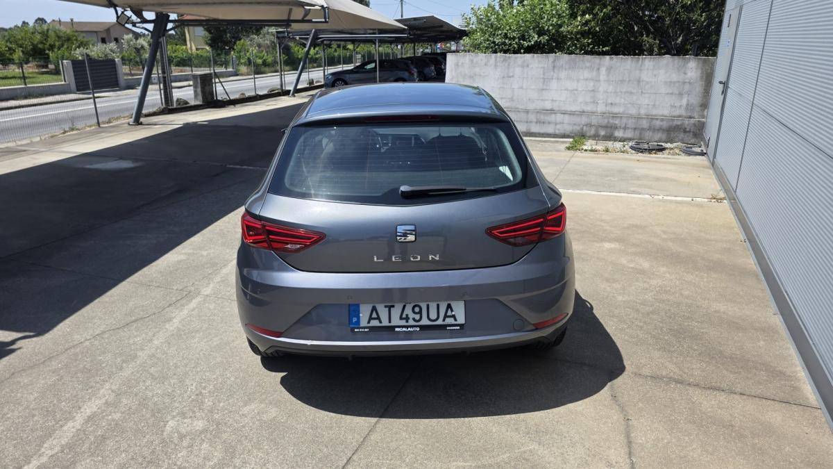seat-leon-2018-diesel-1598cc