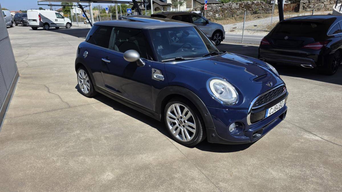 mini-cooper-2018-diesel-1995cc