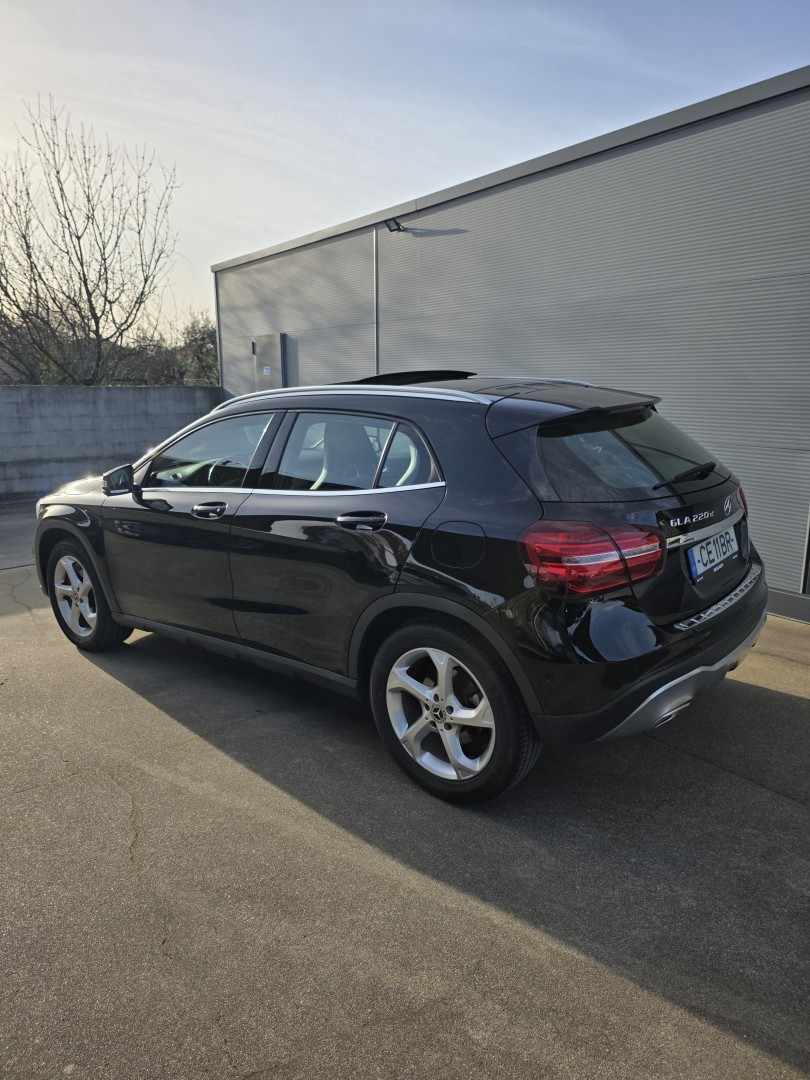 mercedes-benz-gla-2017-diesel-2143cc
