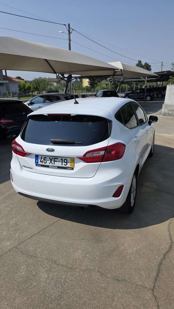 ford-fiesta-2019-gasolina-1084cc