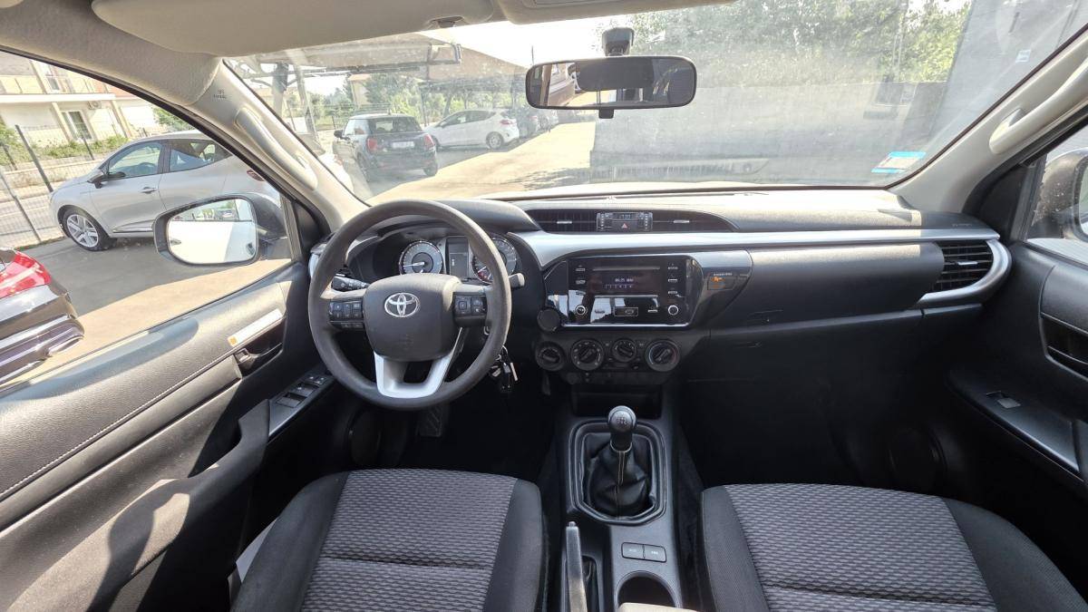 toyota-hilux-2022-diesel-2393cc