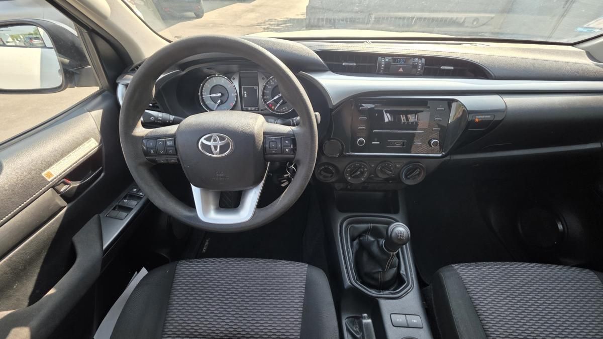 toyota-hilux-2022-diesel-2393cc