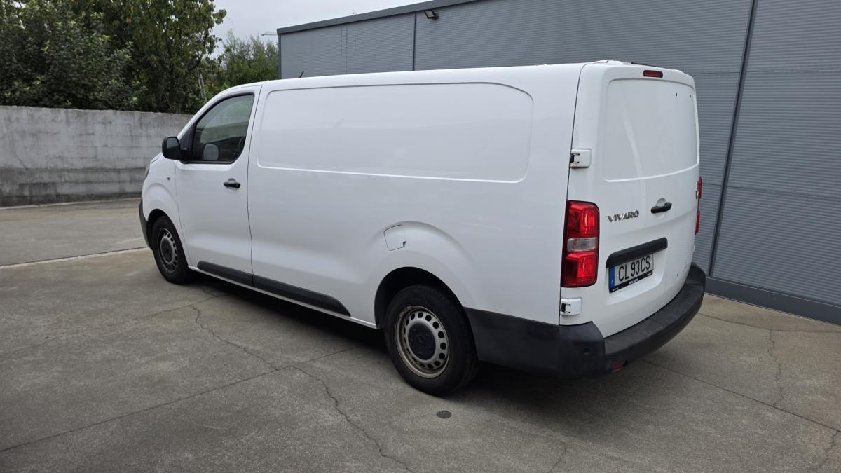 opel-vivaro-2021-diesel-2000cc