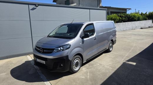 opel-vivaro-2021-diesel-2000cc