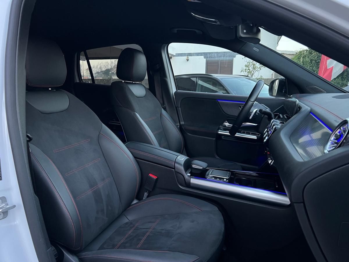 mercedes-benz-eqa-2023-eletrico-0cc