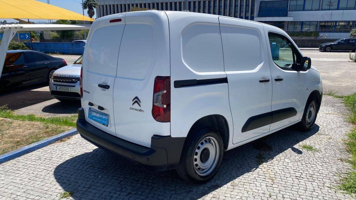 citroen-berlingo-2022-diesel-1499cc