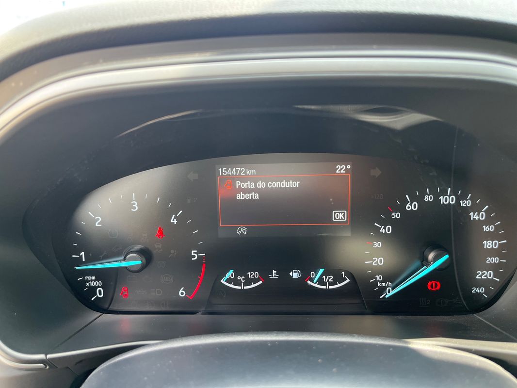 ford-focus-sw-2022-diesel-1499cc