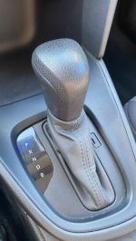 toyota-yaris-2022-hibrido-a-gasolina-1490cc