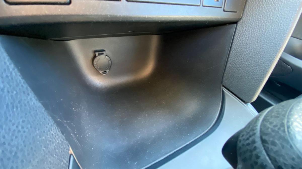 toyota-yaris-2022-hibrido-a-gasolina-1490cc