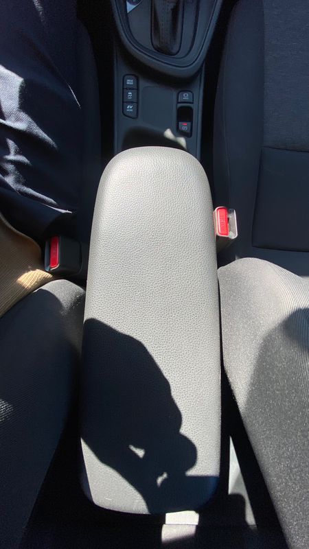 toyota-yaris-2022-hibrido-a-gasolina-1490cc