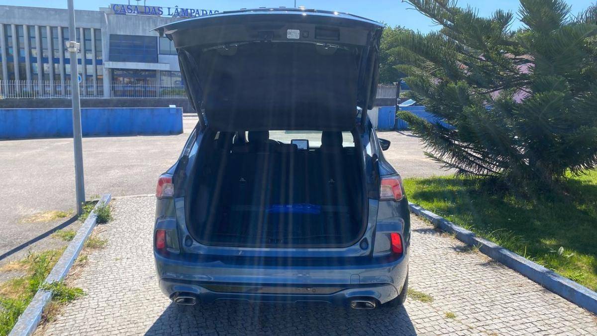 ford-kuga-2021-diesel-1499cc