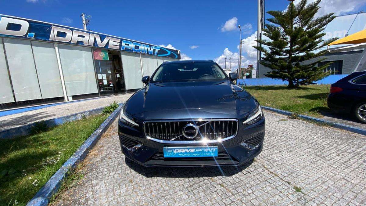 volvo-v60-2021-hibrido-a-gasolina-1969cc