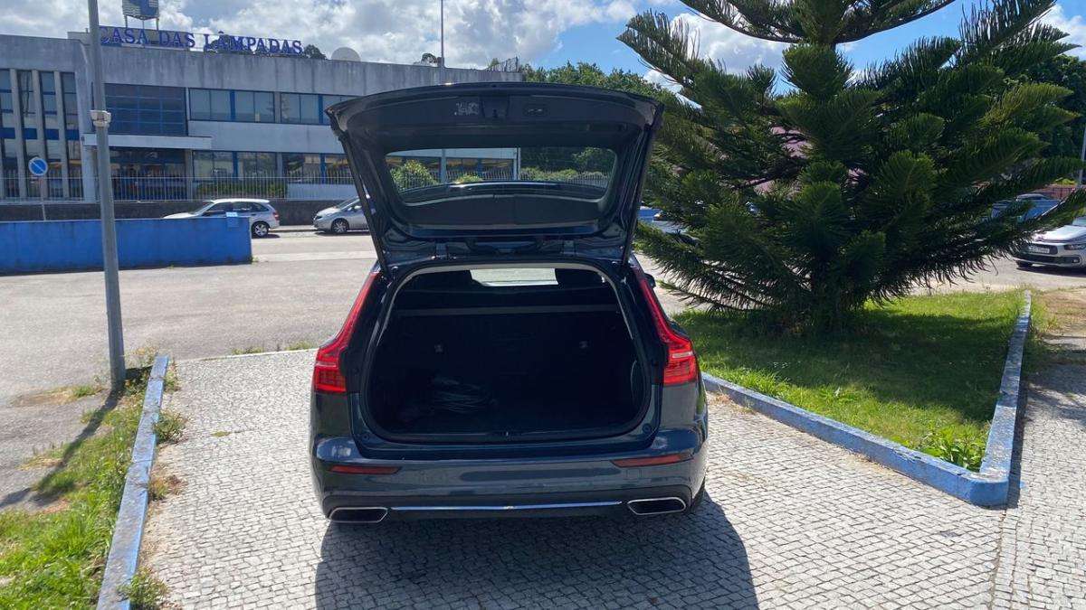 volvo-v60-2021-hibrido-a-gasolina-1969cc