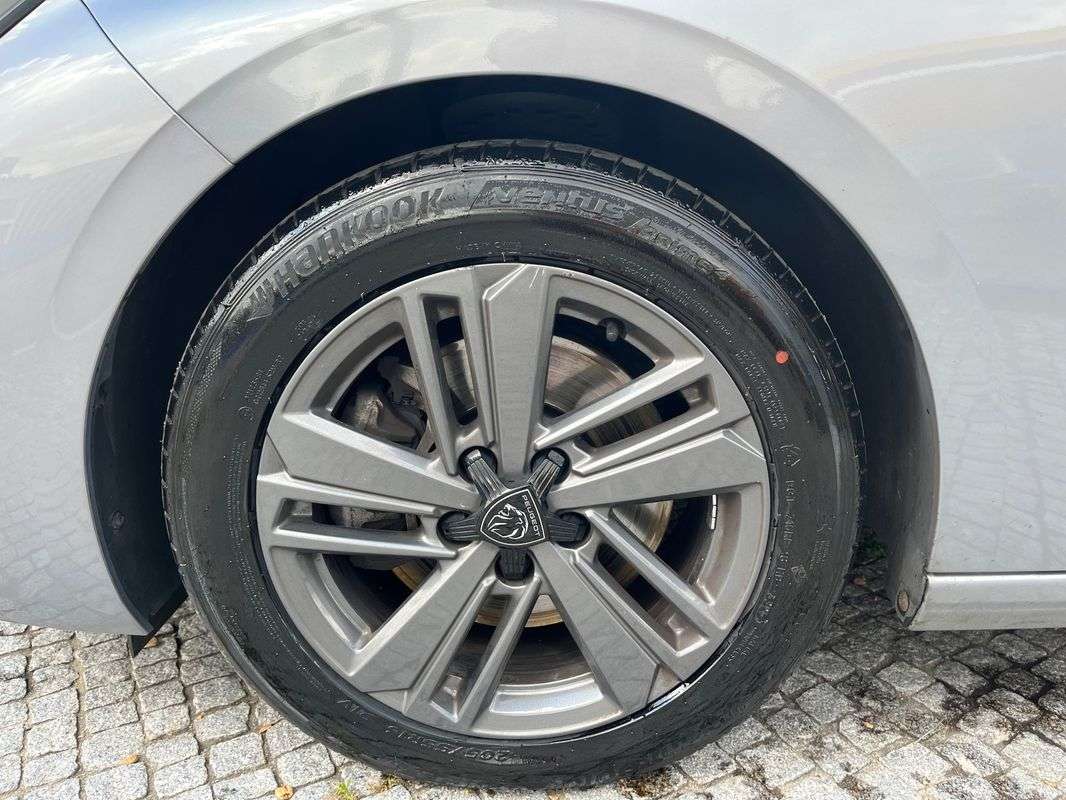 peugeot-308-2022-diesel-1499cc