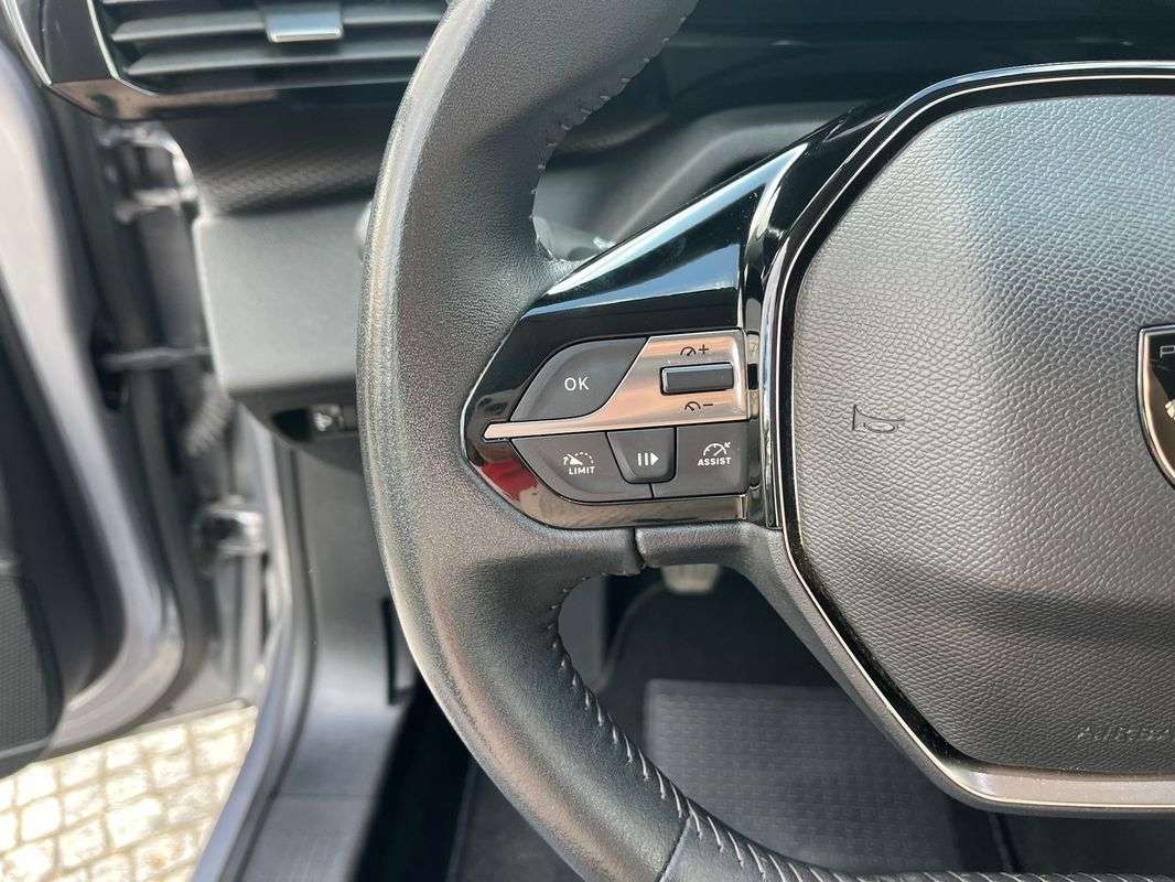 peugeot-308-2022-diesel-1499cc