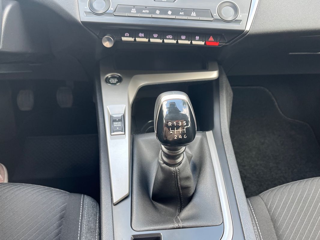 peugeot-308-2022-diesel-1499cc