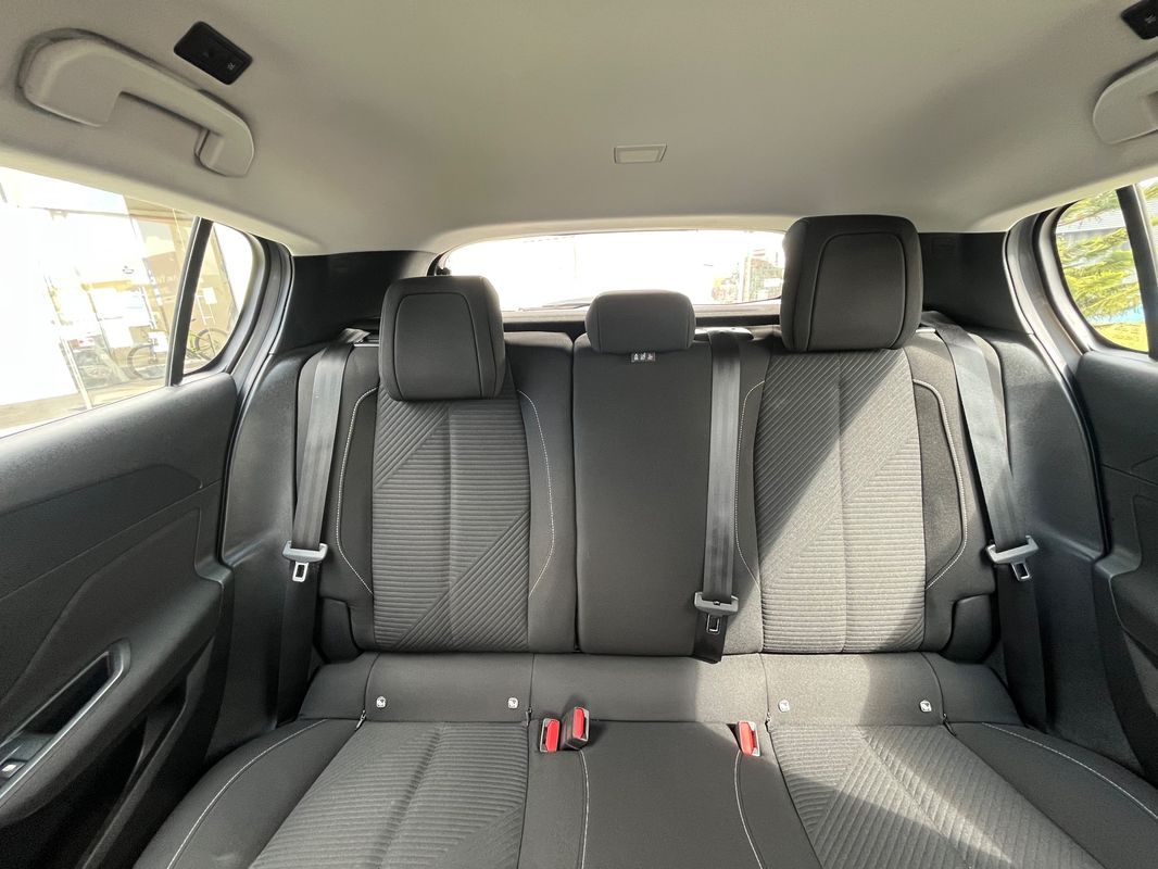 peugeot-308-2022-diesel-1499cc