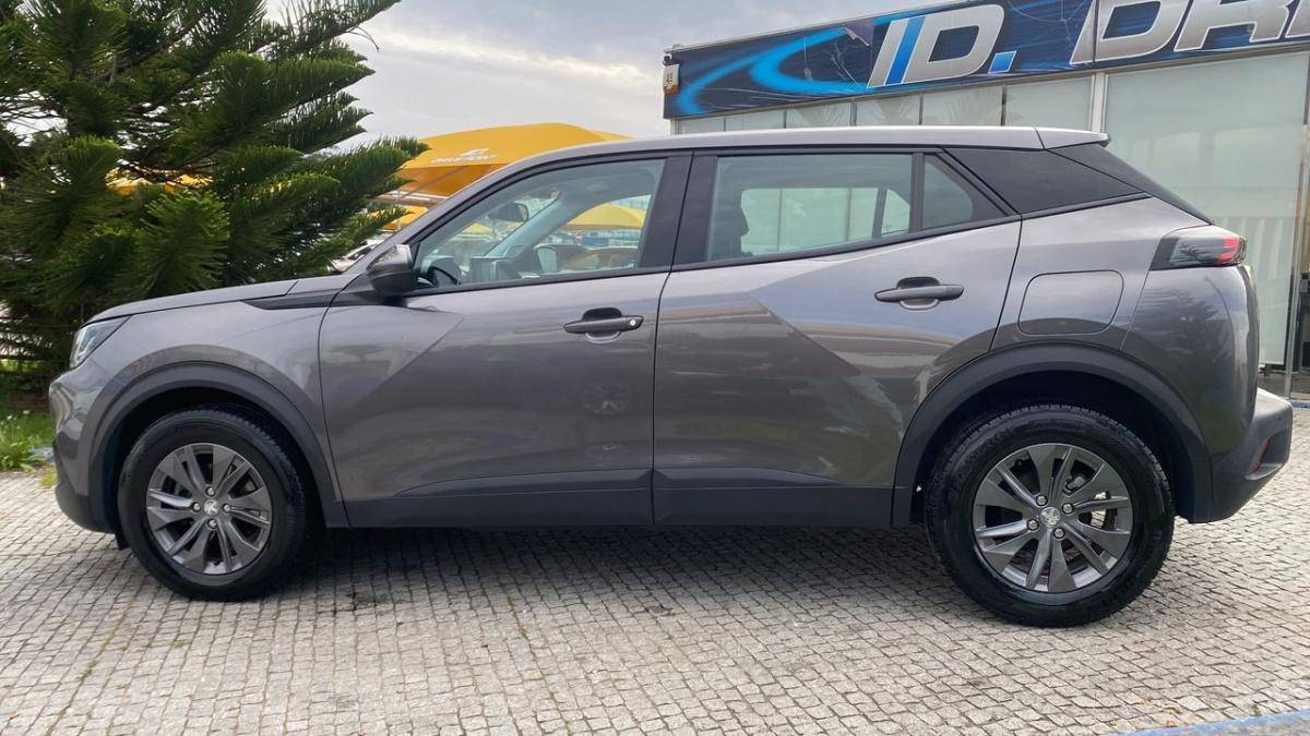 peugeot-2008-2021-diesel-1499cc