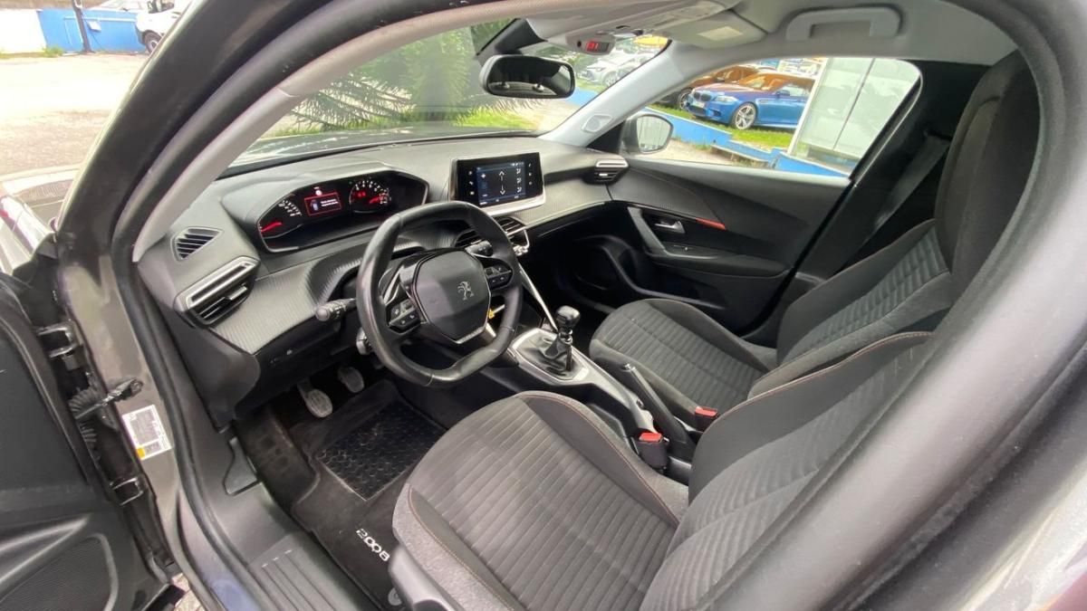peugeot-2008-2021-diesel-1499cc
