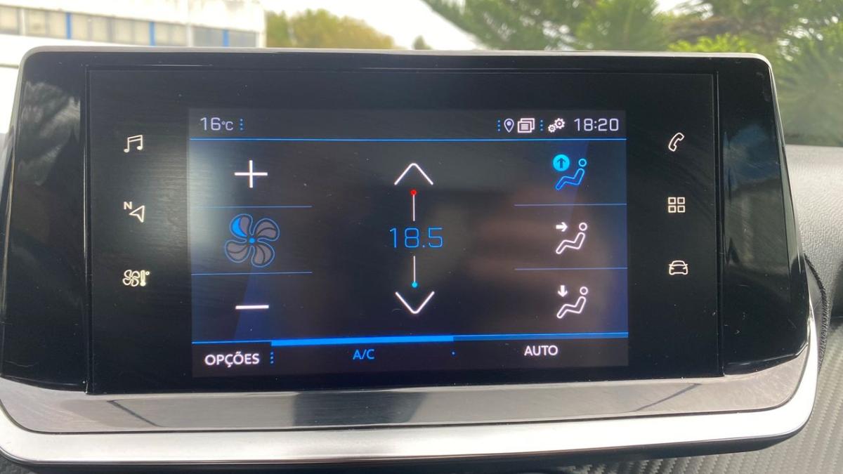 peugeot-2008-2021-diesel-1499cc