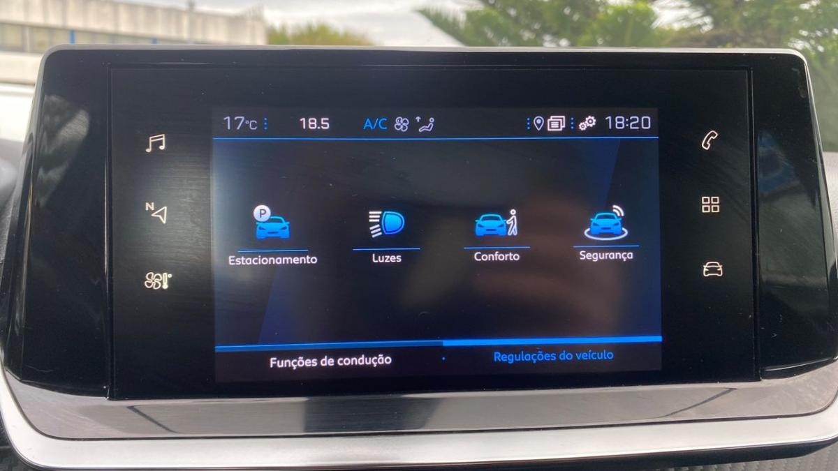 peugeot-2008-2021-diesel-1499cc