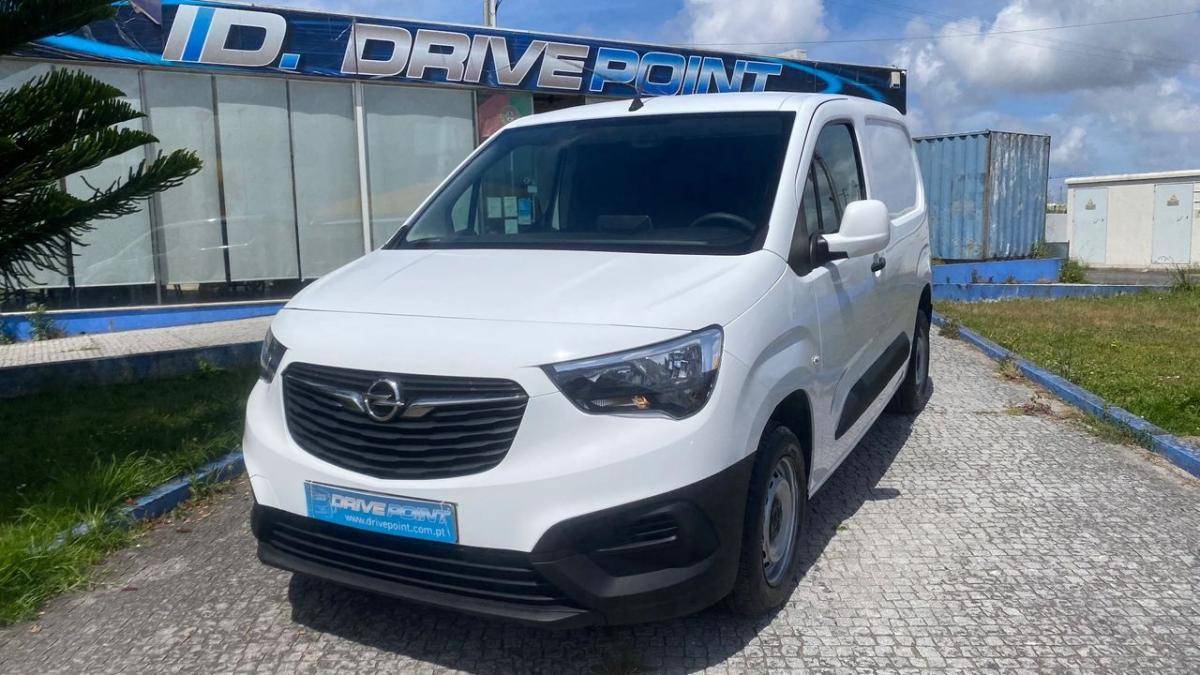 opel-combo-2019-diesel-1499cc