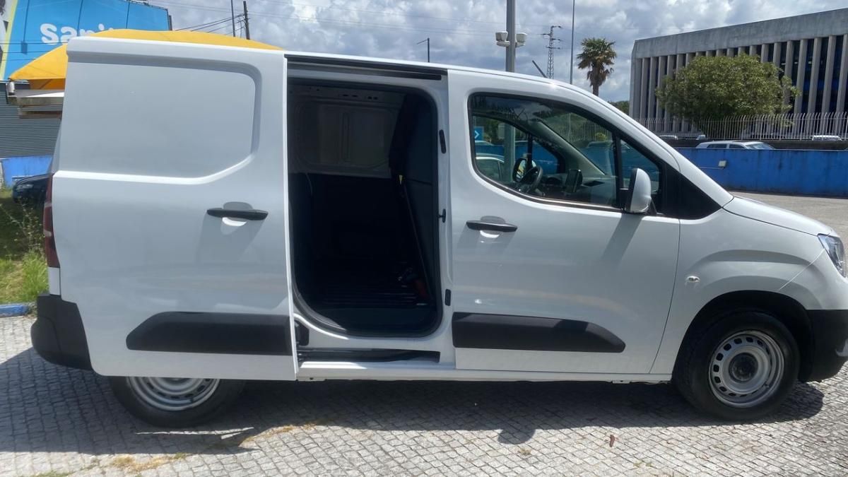 opel-combo-2019-diesel-1499cc