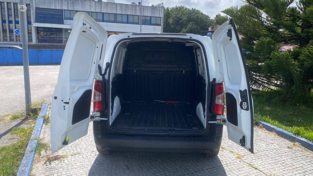 opel-combo-2019-diesel-1499cc