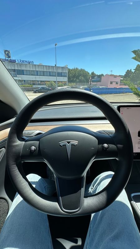tesla-model-y-2022-eletrico-0cc