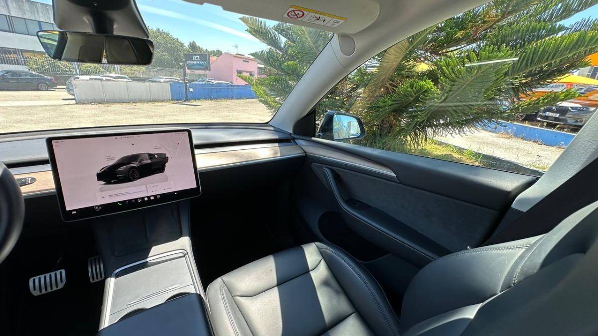 tesla-model-y-2022-eletrico-0cc
