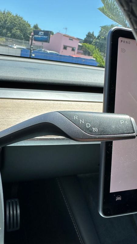 tesla-model-y-2022-eletrico-0cc
