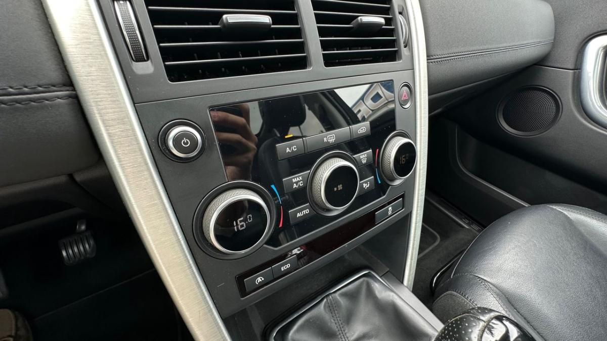 land-rover-discovery-sport-2017-diesel-1999cc