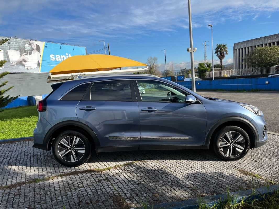 kia-niro-2019-hibrido-a-gasolina-1580cc