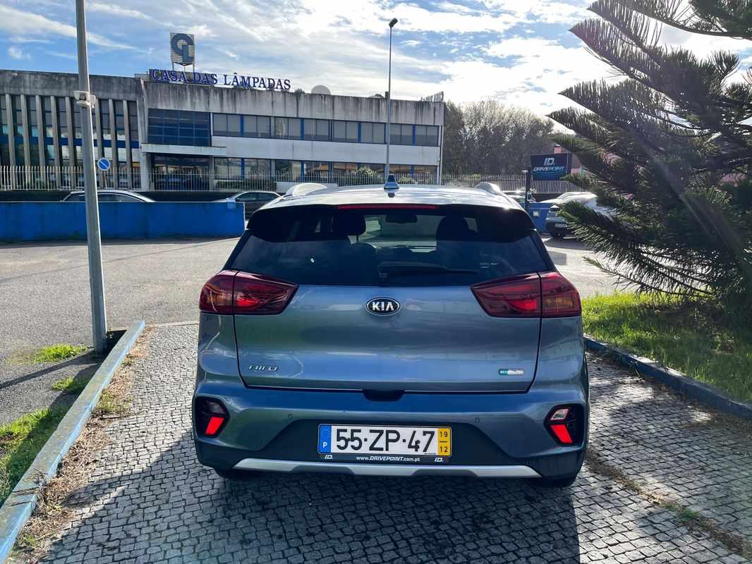 kia-niro-2019-hibrido-a-gasolina-1580cc