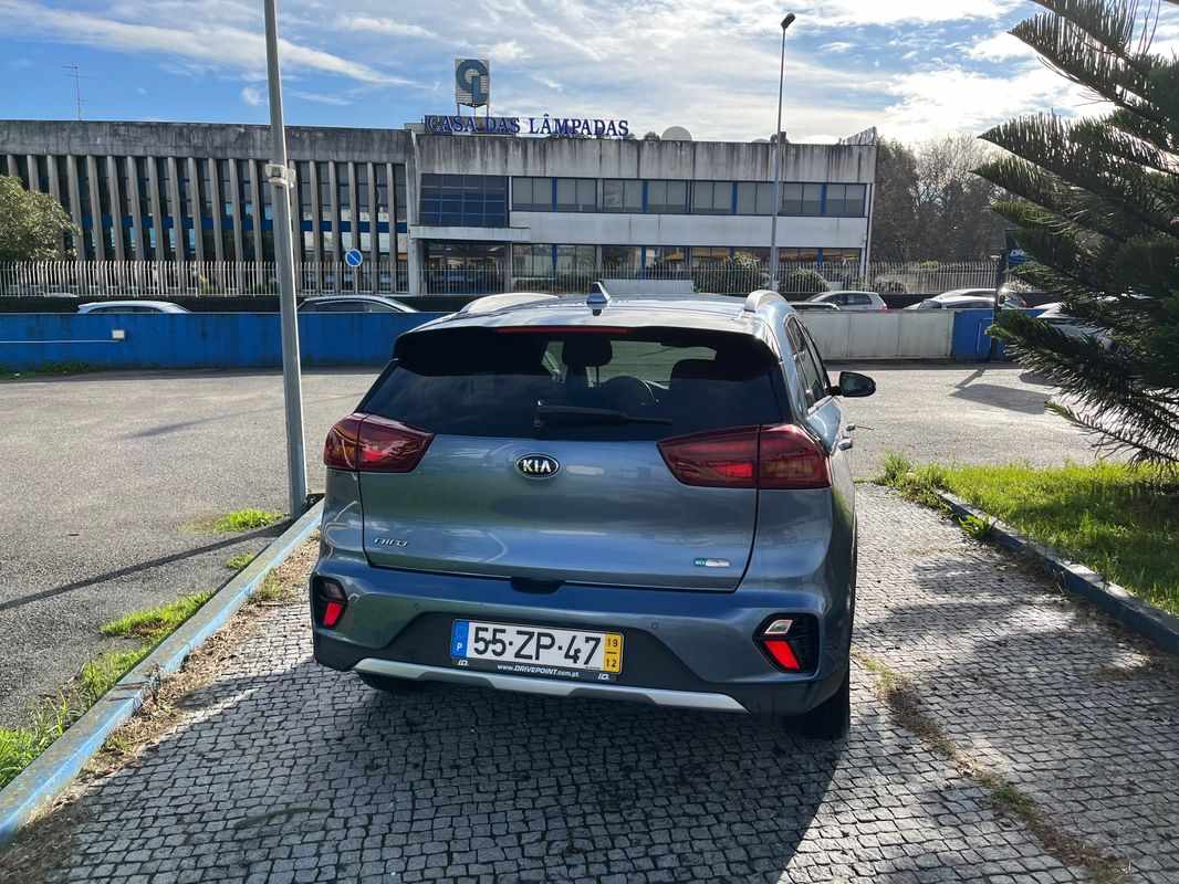 kia-niro-2019-hibrido-a-gasolina-1580cc